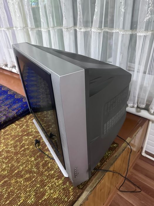 Продам старый телевизор