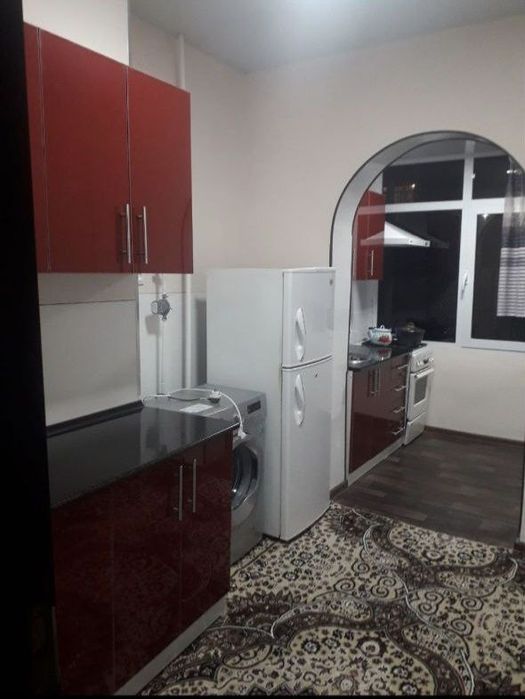 5-мкр.,Сагдиана томонда жойлашган 2 хонали квартира ижарага берилади