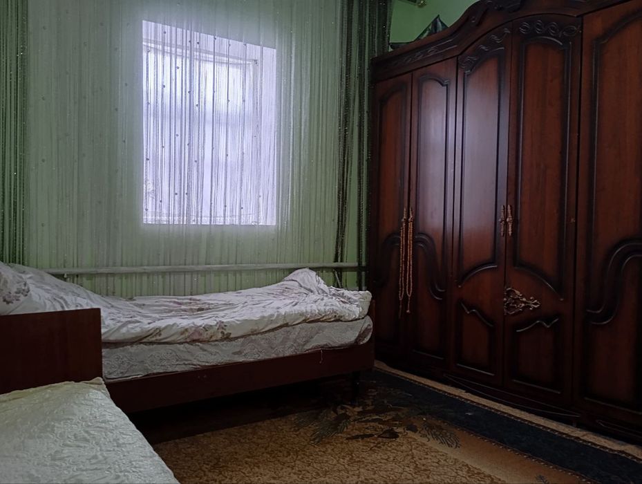 Uy sotiladi 13 sotix