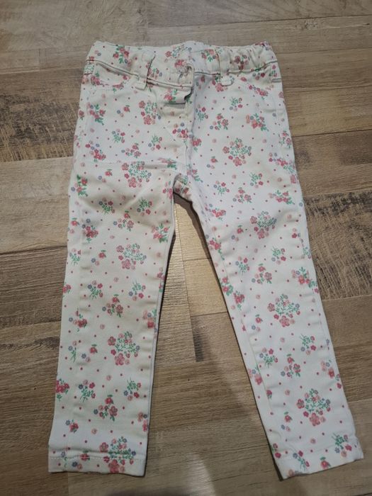 Дрехи за момиче 18-24