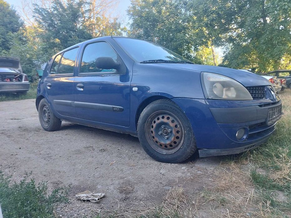 Renault clio mk2 facelift 1.5dci на части