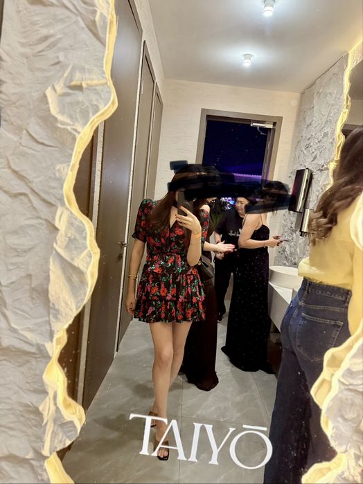 Платье срочно продам, S-M размер. Вечернее платье. Короткое платье.