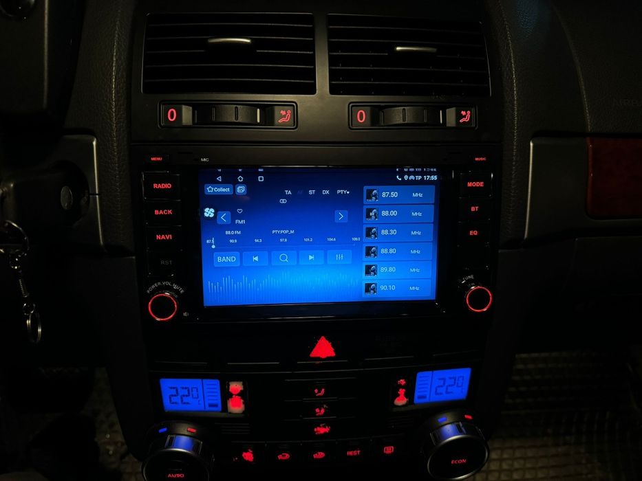 Navigatie Android VW Touareg Waze YouTube GPS BT