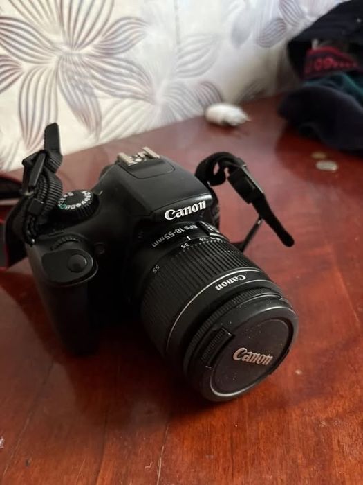 Canon EOS 1100d (В идеальном состоянии)