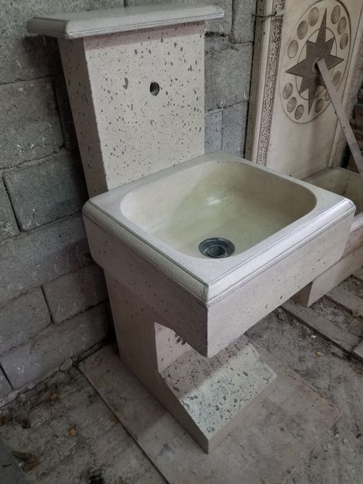 Градинска  чешма