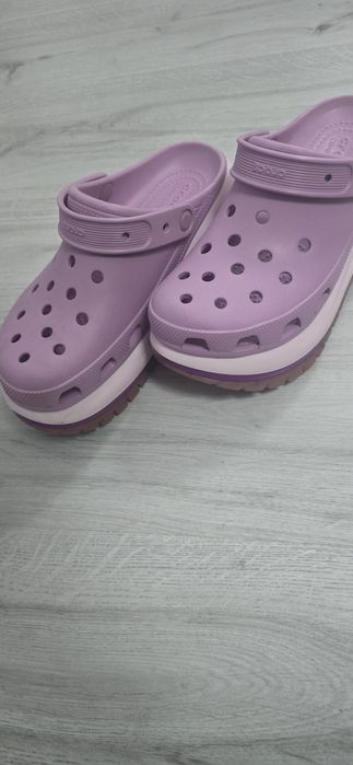 Saboti crocs doar probati