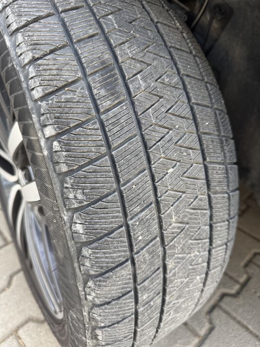 Зимни гуми за VW - AUDI - BMW - BENZ -GRIPMAX STATURE WINTER 235/50/19