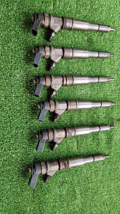 Injectoare Bmw E60, E61 525d 177cp M57, cod 0445110212 / 7794652