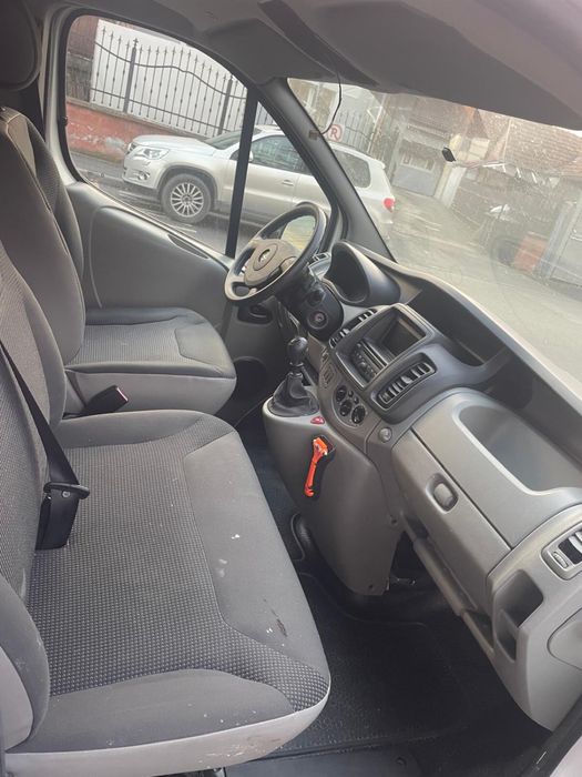 Renault Trafic/Opel Vivaro cabina dubla 2.0cdti 2013euro5 model lung