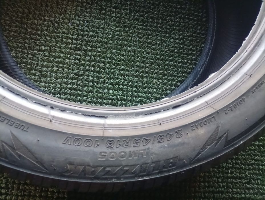 245 45 18 Bridgestone m+s