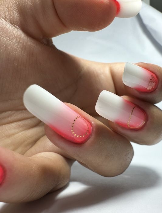 Manichiura cu gel salon podgoria