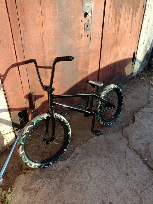 продаю bmx Haro...