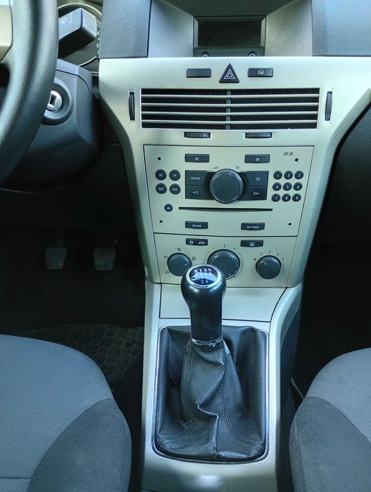 Опел Астра H, 03. 2008 г. 1,4л 90к.с бензин-газ