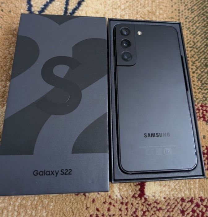 Самсунг S 22 256 гб срочно сатылады