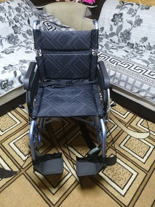 Инвалидная коляска