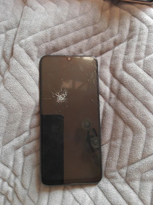 Продам Samsung A50