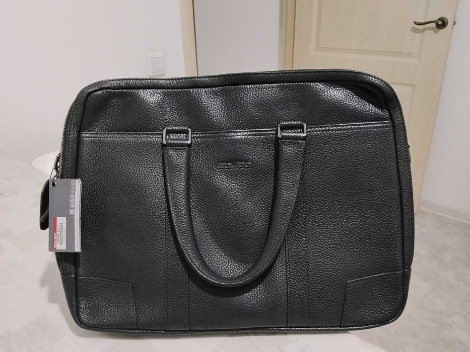 Кожаная сумка для ноутбука