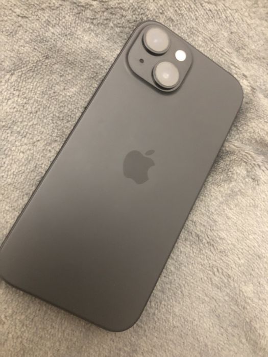 iPhone 15 5G 6/128 Новый
