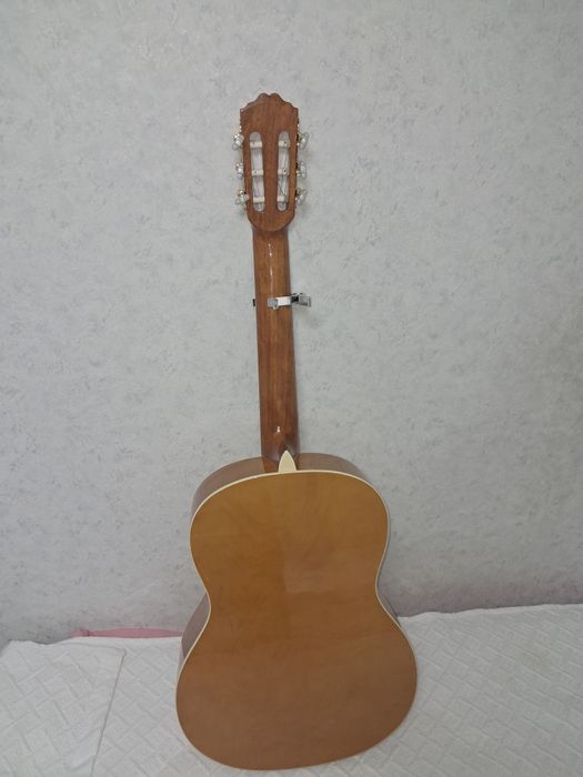 Классическая гитара KN39BR