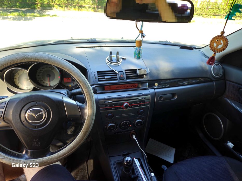 MAZDA 3 2006 — imagine 2