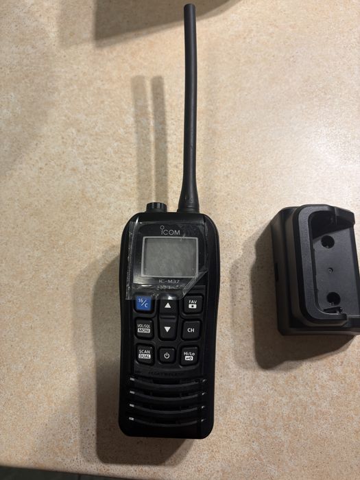 Statie icom marine