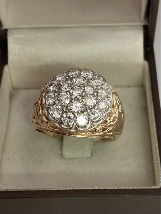 Inel Kentucky aur cu diamante 2.01ct