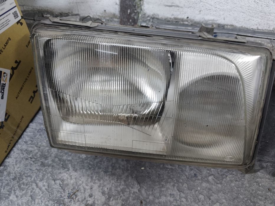Фарове Mercedes W124 фейс