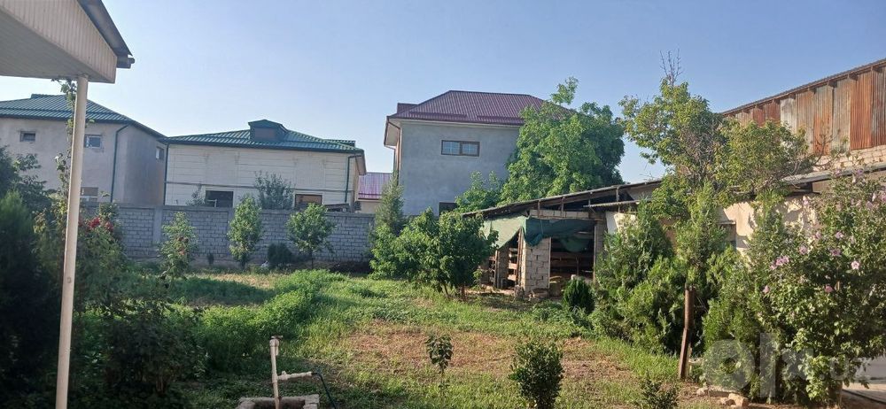 Sergili xonabotta yer Sotiladi