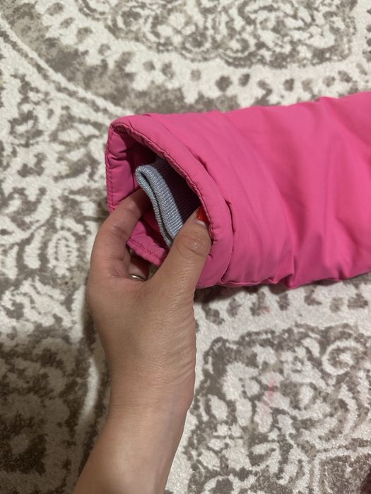 Продам зимний детский комбинезон на девочку!