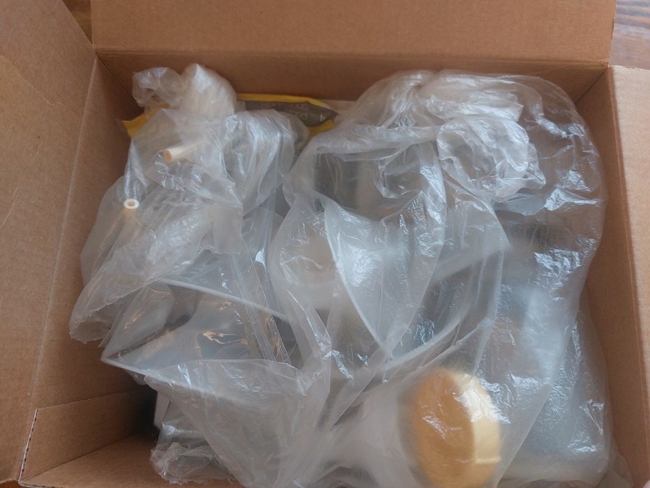 Электрический молокоотсос Medela