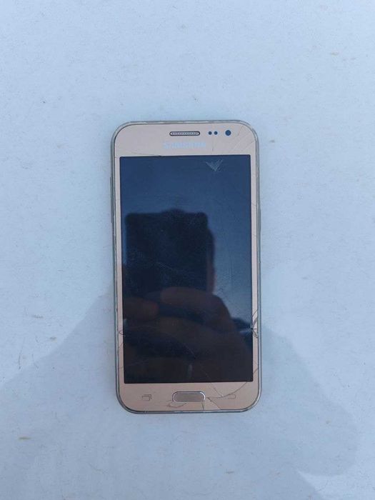 Продается телефон