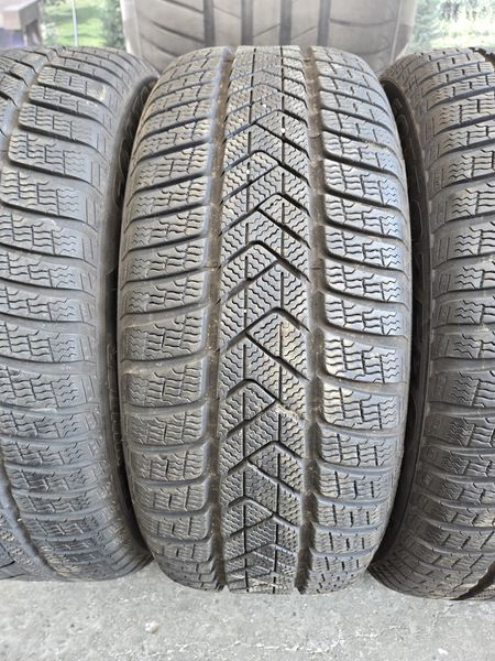 245/45/18 PIRELLI 4бр Runflat