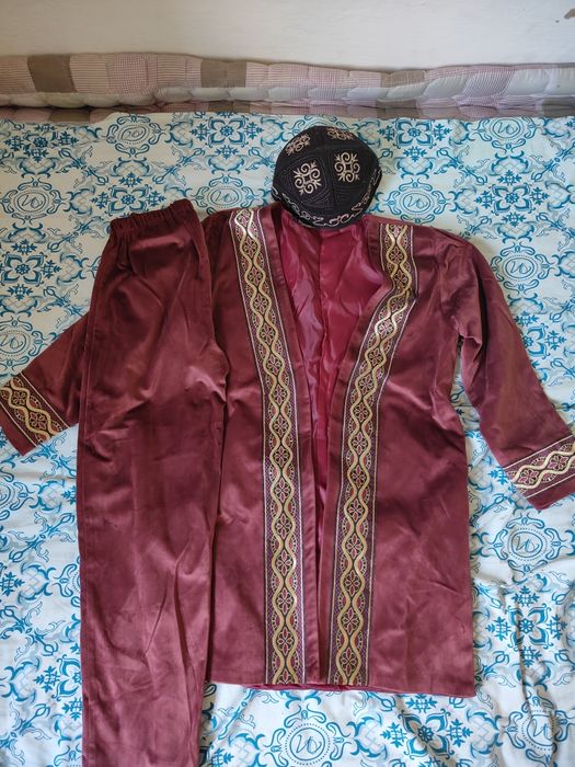 Национальный костюм жилеты