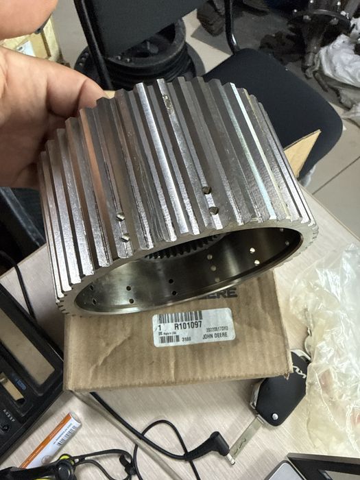 R101097 R101097 R101097