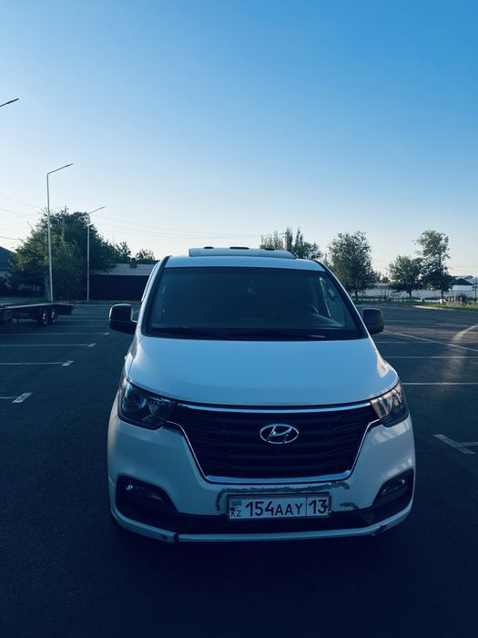 Hyundai Grant Starex 2018