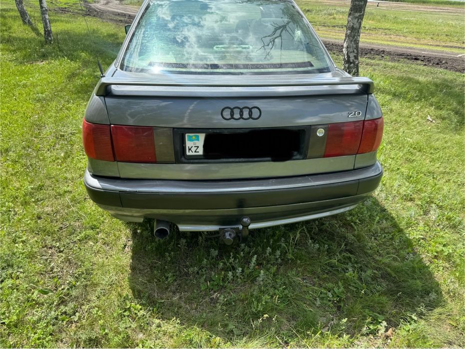Продам Audi 80 B4 2 литра моно