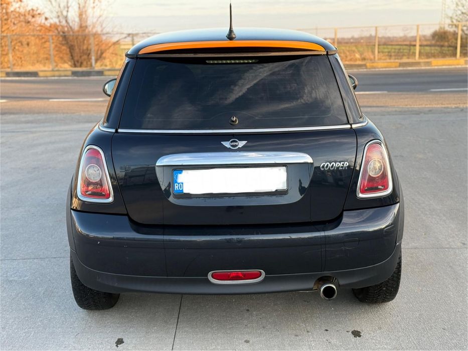 Mini cooper 1,6 benzina -An 2009,6 trepte