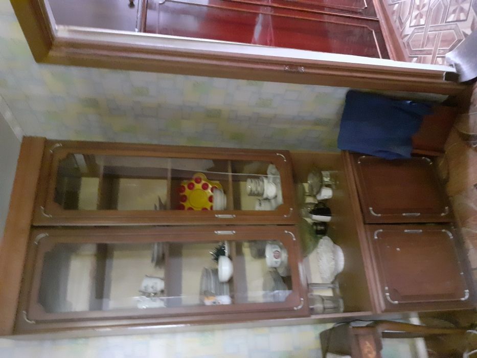 Продам сервант  очень хорошем состоянии