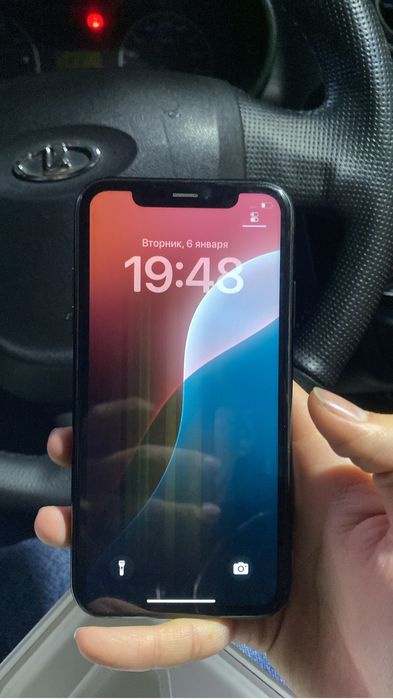 Iphone XR с дефектом