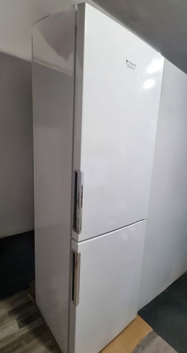 Хладилник Hotpoint Arison