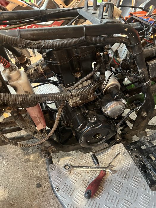 Reparatii atv,cross,pocket bike si motociclete-revizii si intretineri