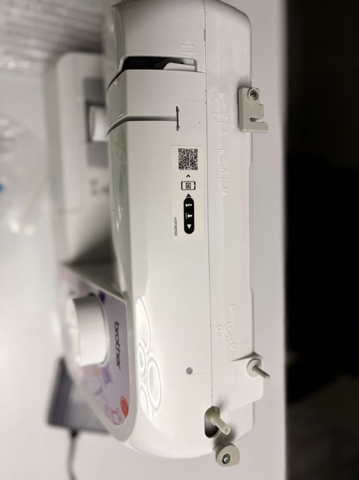 Masina de cusut Brother