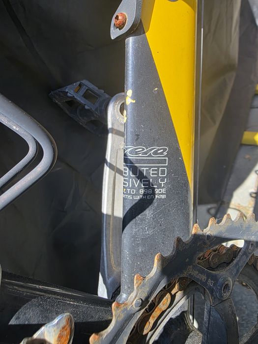 Semi-cursiera carrera pro
