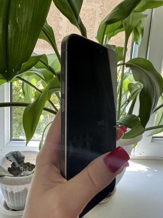 Продам IPhone 15 про макс