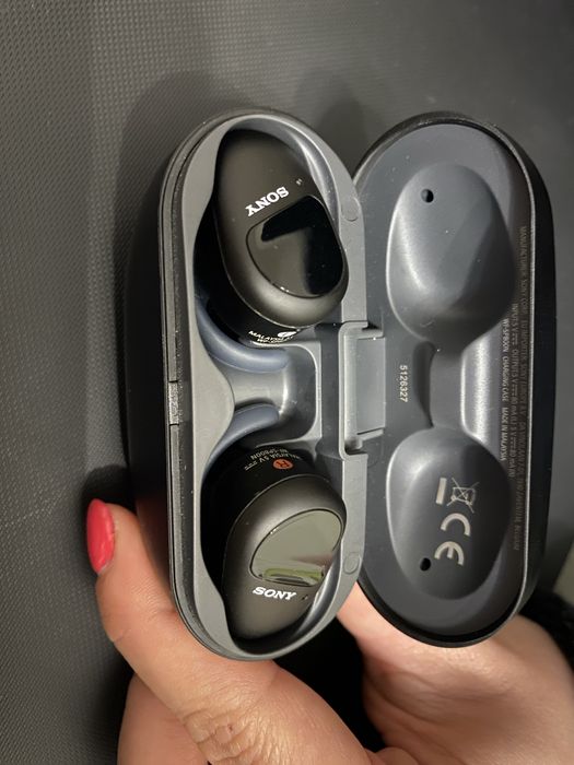 Безжични слушалки Sony WF-SP800N