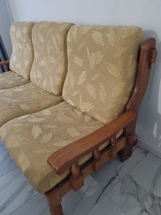 Ръчно изработени Дивани от Бряст