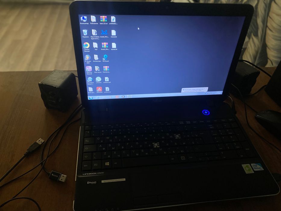 Ноутбук Fujitsu продам