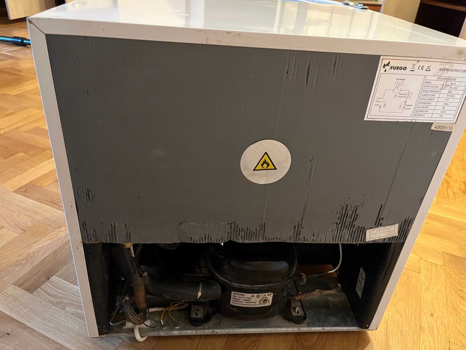 МИНИ ХЛАДИЛНИК Fuego (модел BC-50)