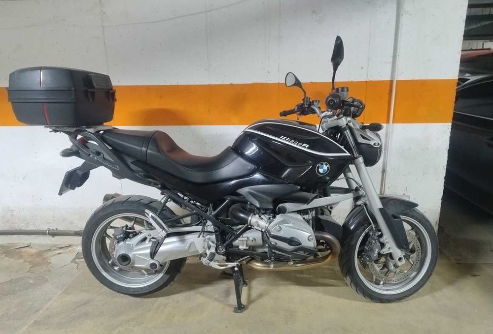 BMW R1200R stare foarte buna