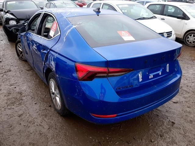 Dezmembrez Skoda Octavia 4 [2019 - 2022] Sedan 1.5 TSI (150 hp)